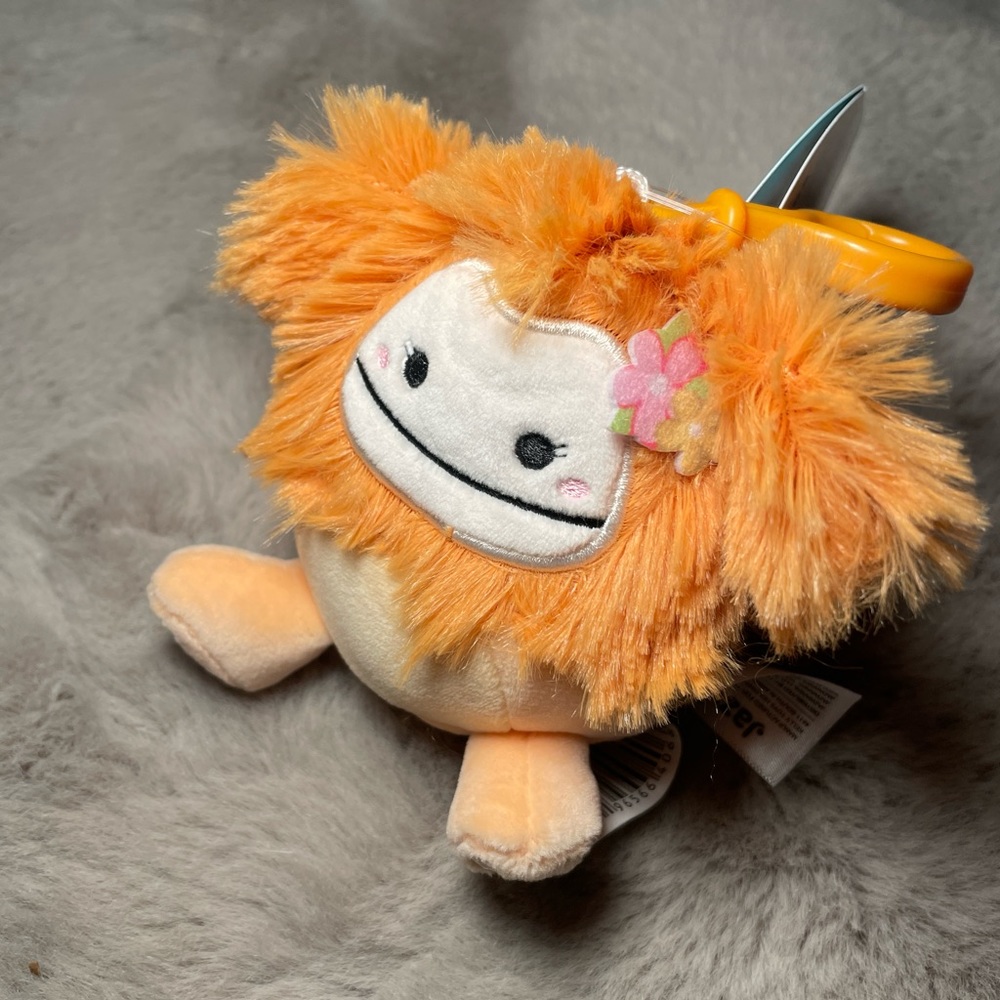 3” Squishmallow clip Shasta